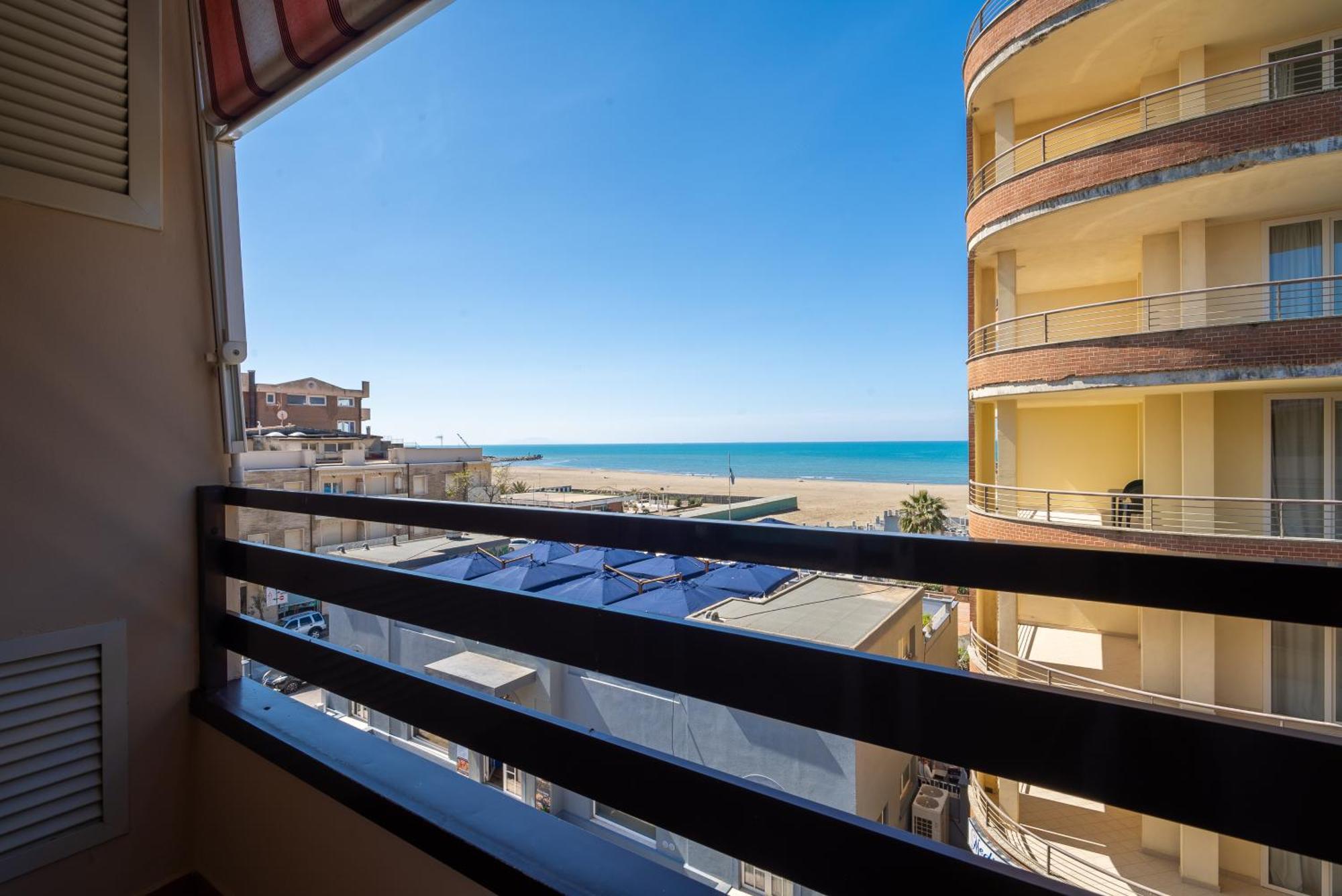 Residence La Rosa Di Nettuno Marina di Grosseto Εξωτερικό φωτογραφία